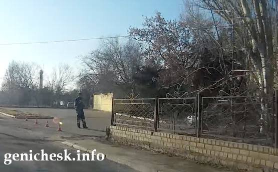 Перекрыты все подъезды к зданию Генической райгосадминистрации